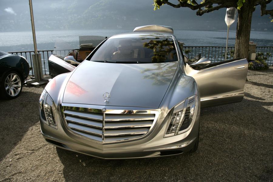  Mercedes-Benz F700 Concept 2007 года  (фото 6 из 41)